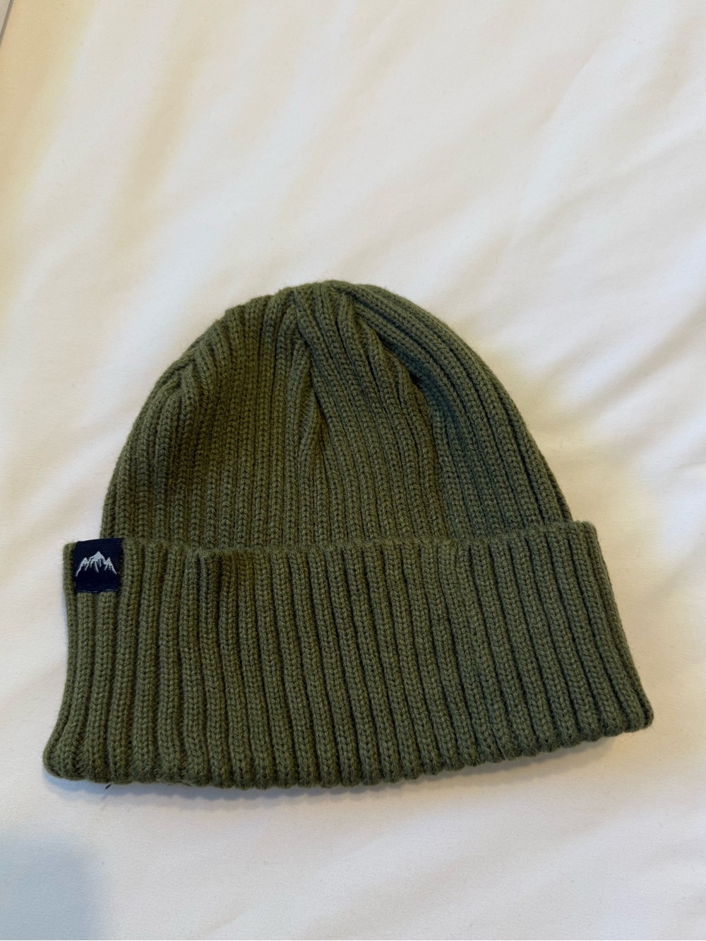 Green knit beanie- Never worn. 💚